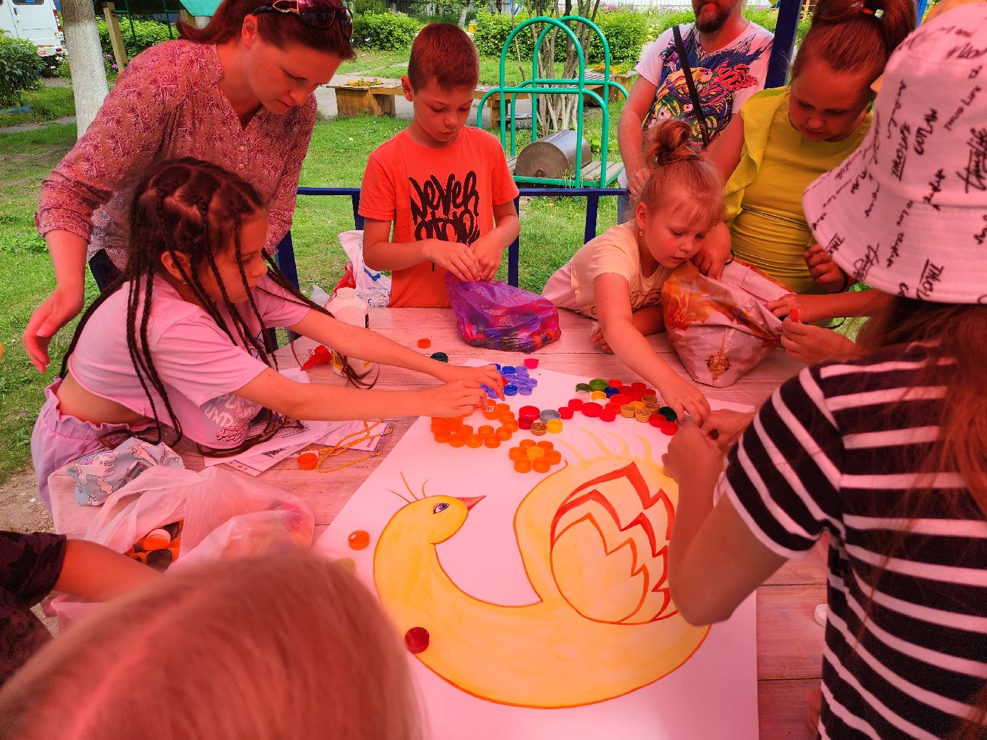 дети, центр серпуховский, дети с овз, добрые крышечки, батарейки, макулатура, серпухов,