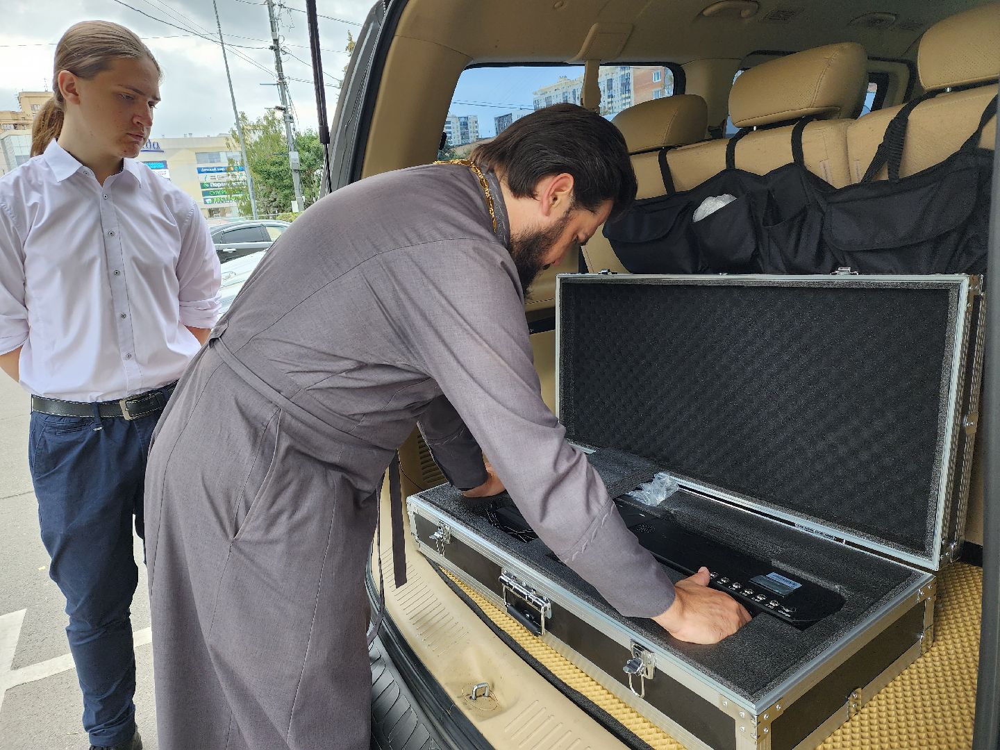 пушкинский округ, волонтеры, помощь людям, пушкино, сво,