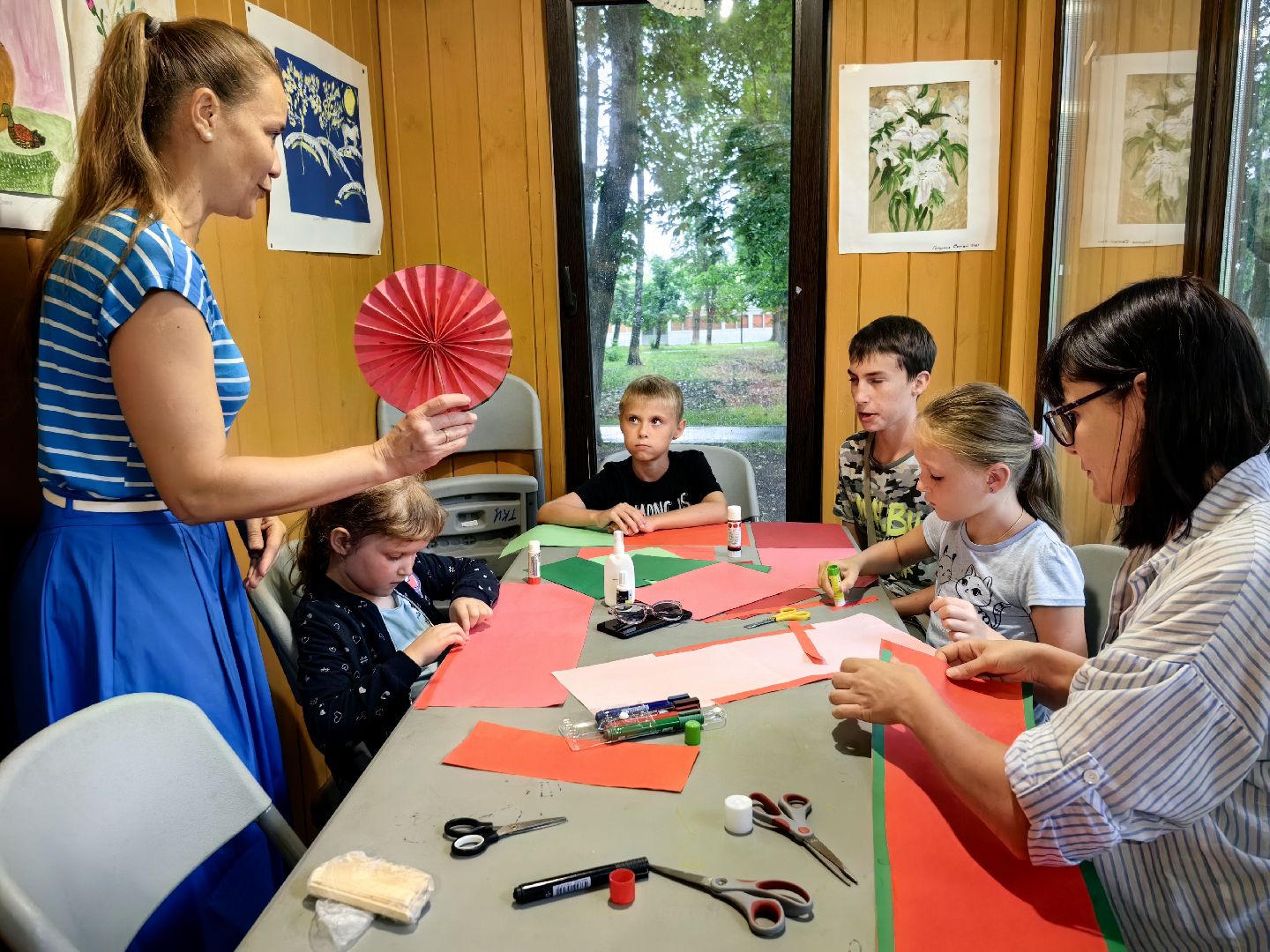 Мастер-класс, веер, парк, гости, бумага, ножницы