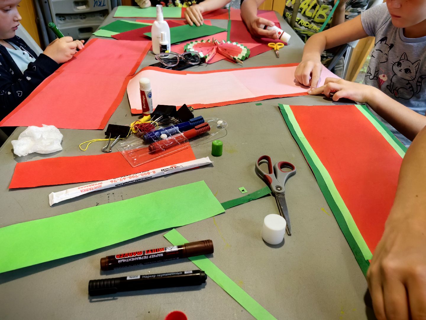 Мастер-класс, веер, парк, гости, бумага, ножницы