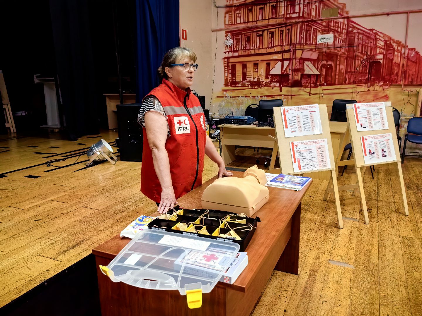 Мастер-класс, доврачебная помощь, бригада, подростки, инструктаж