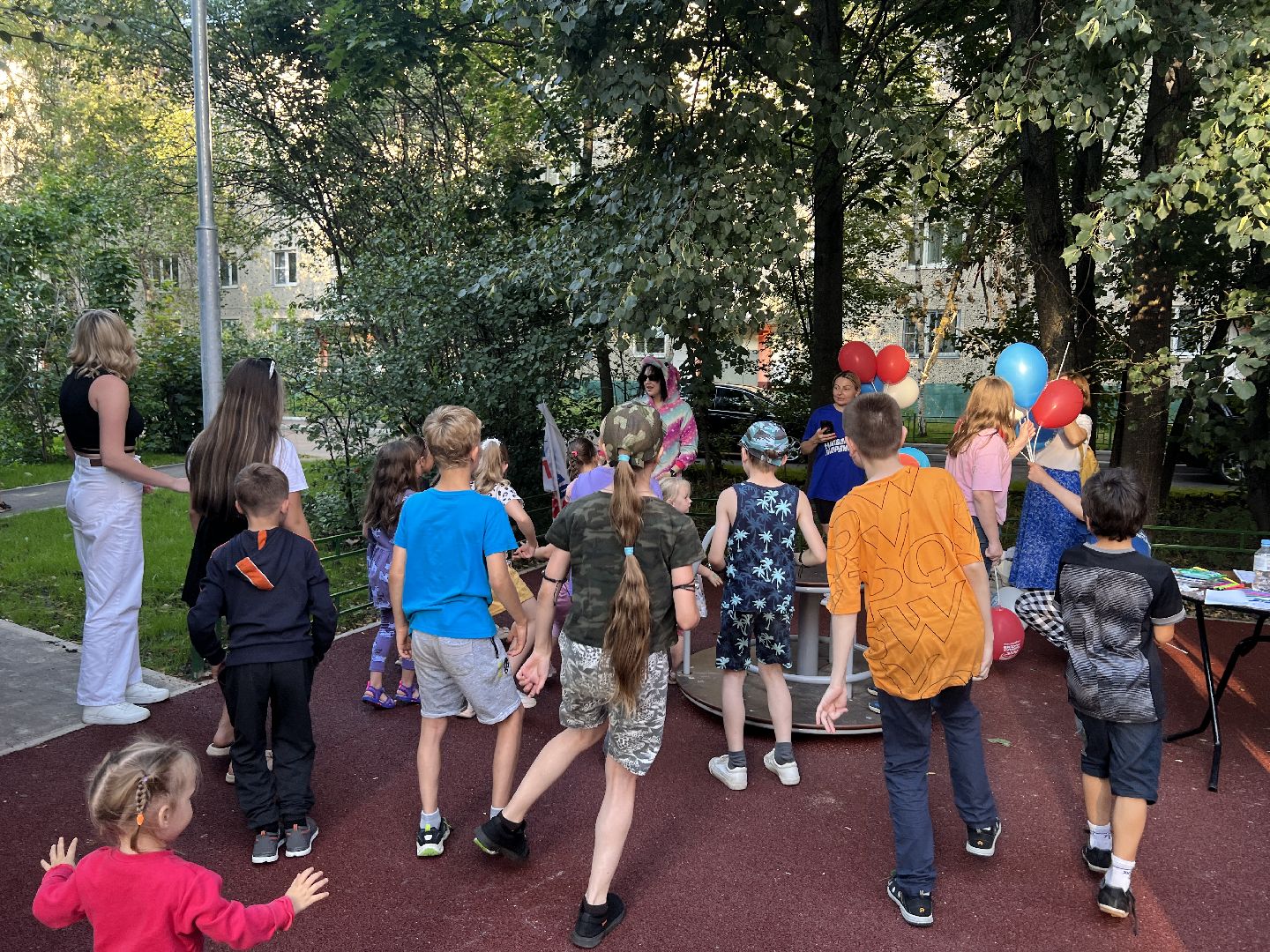 Химки, детская площадка, дети