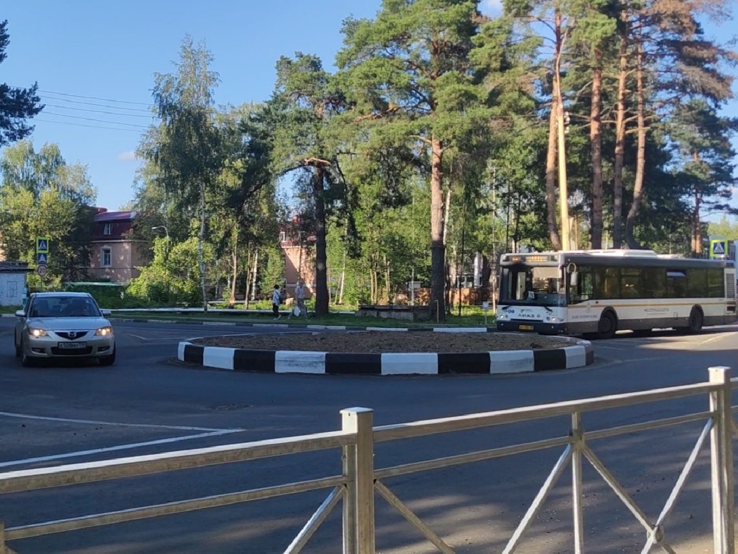 Круговое движение, благоустройство дорог, Дубна