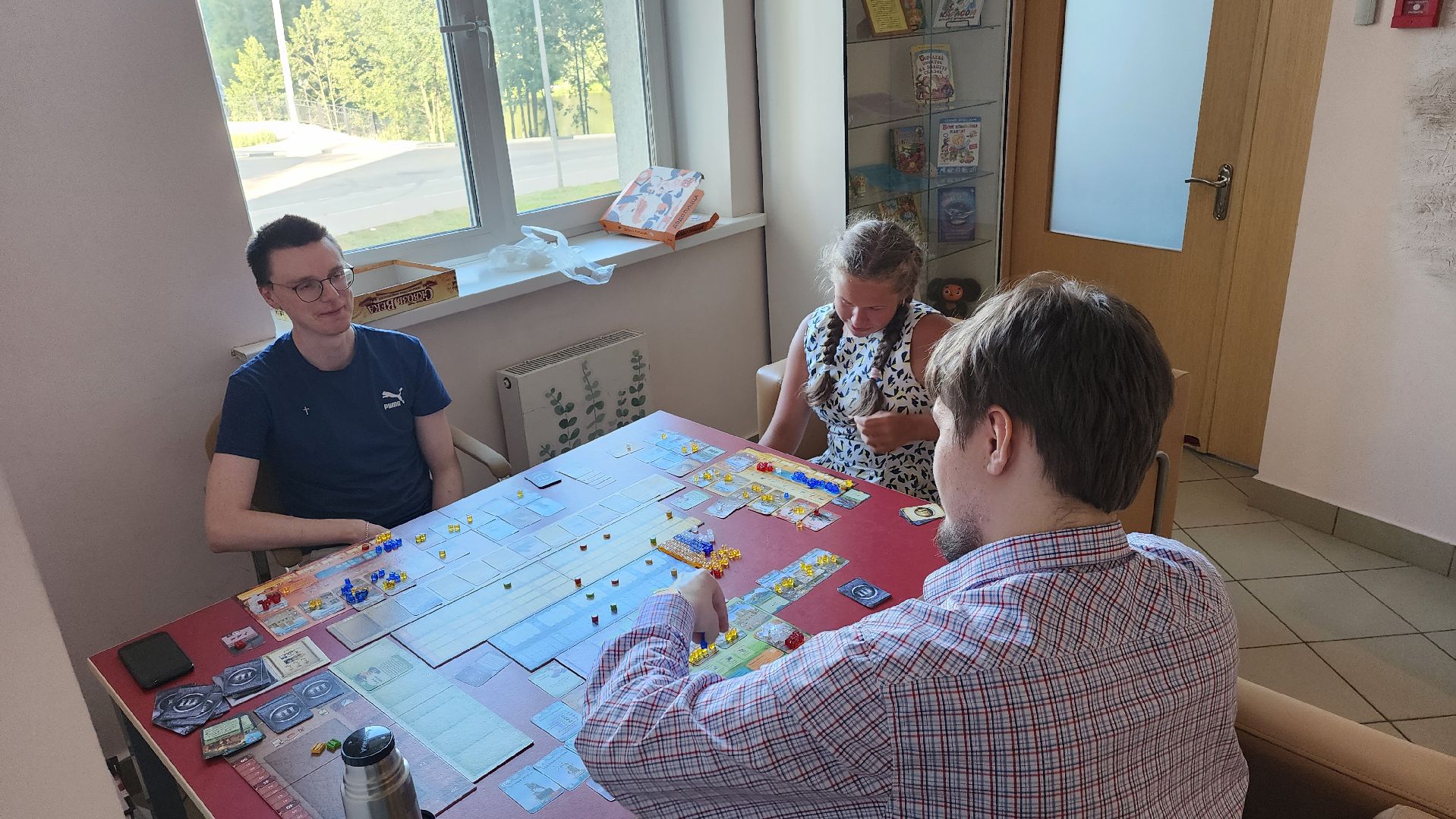 Пушкино, молодежь, настольные игры,