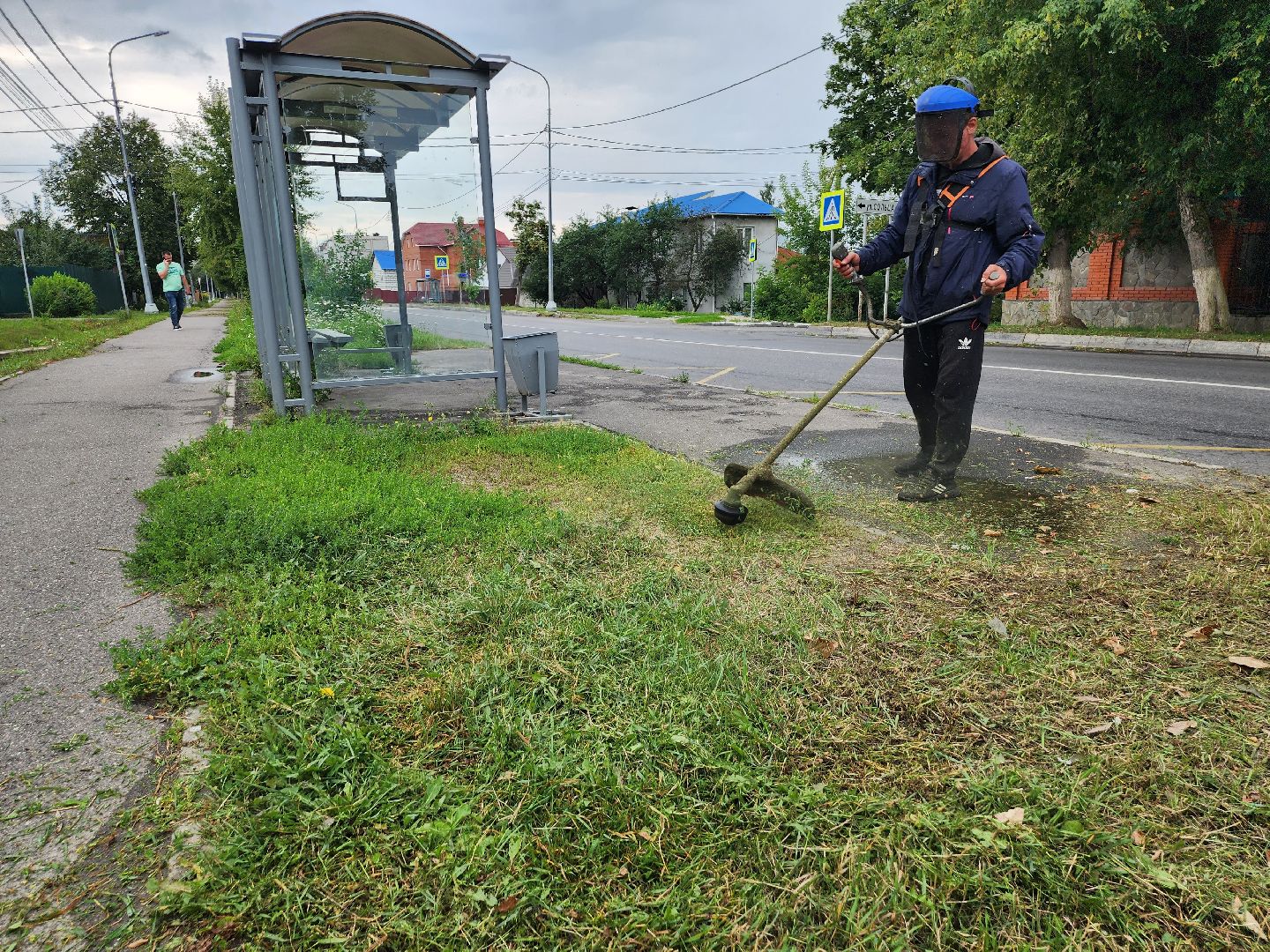 благоустройство, благоустройство дорог, покос травы, серпухов, улица пушкина,