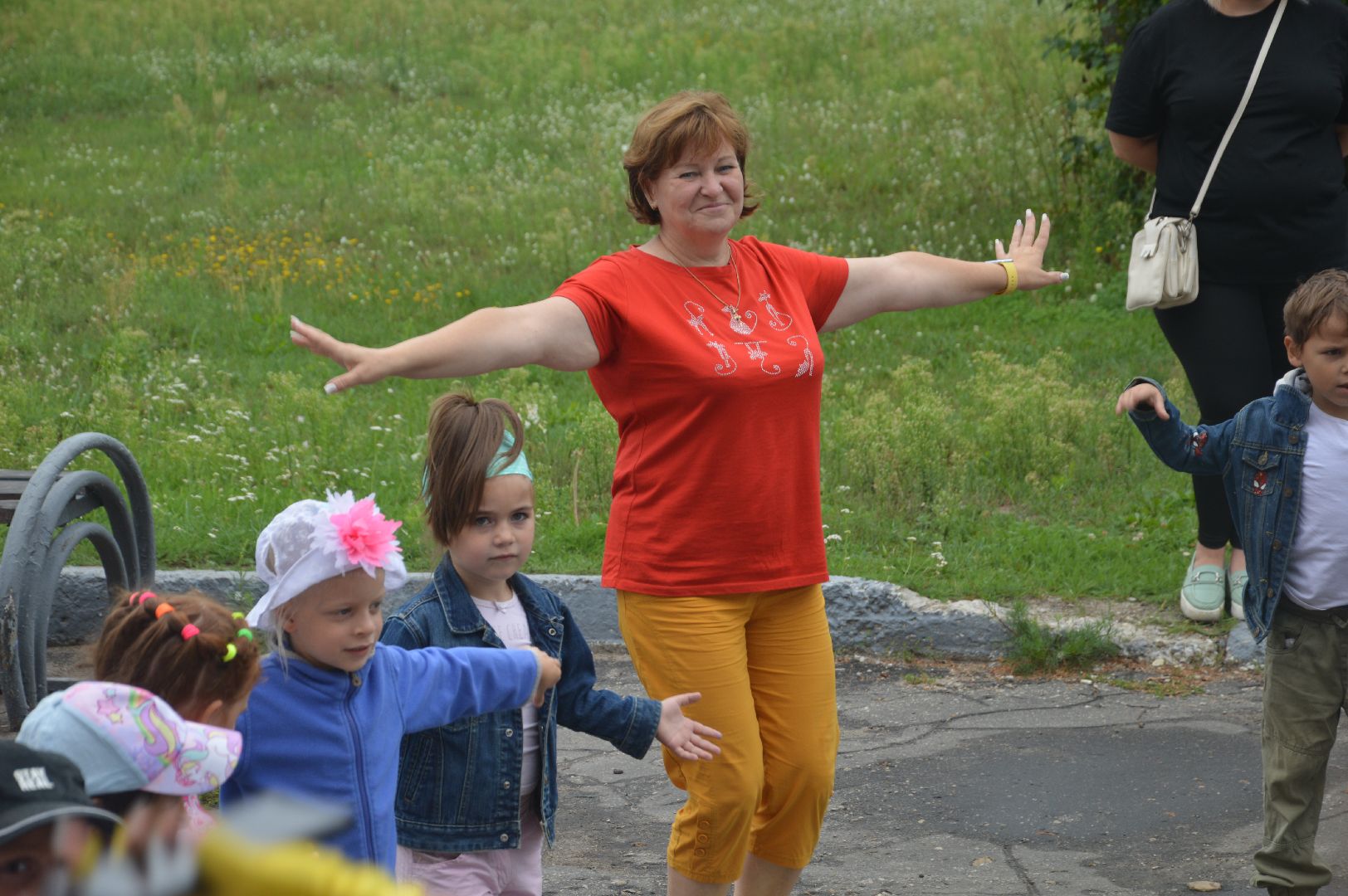 День физкультурника, Шатура, Петровское, Дом культуры, библиотека