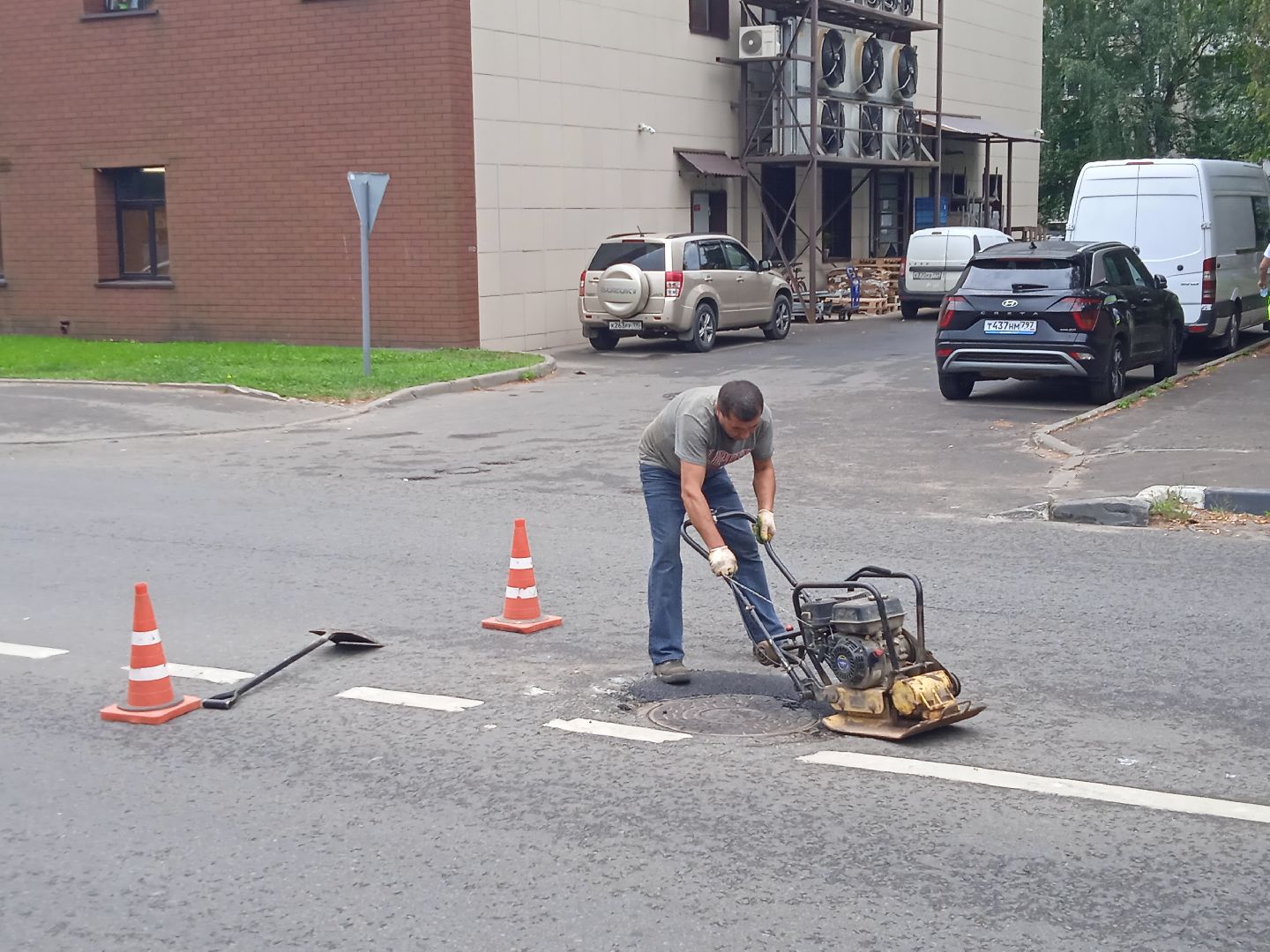 ямочный, ремонт, ливневая, канализация, ливнёвка, колодцы, Дзержинского