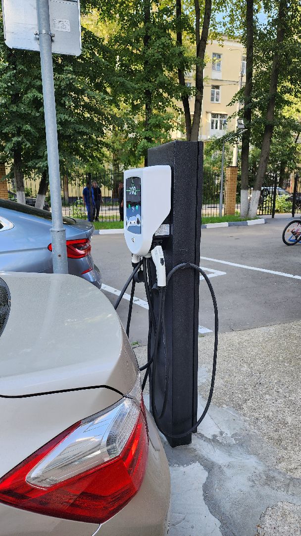 Долгопрудный, электрокар, зарядная станция, МФТИ