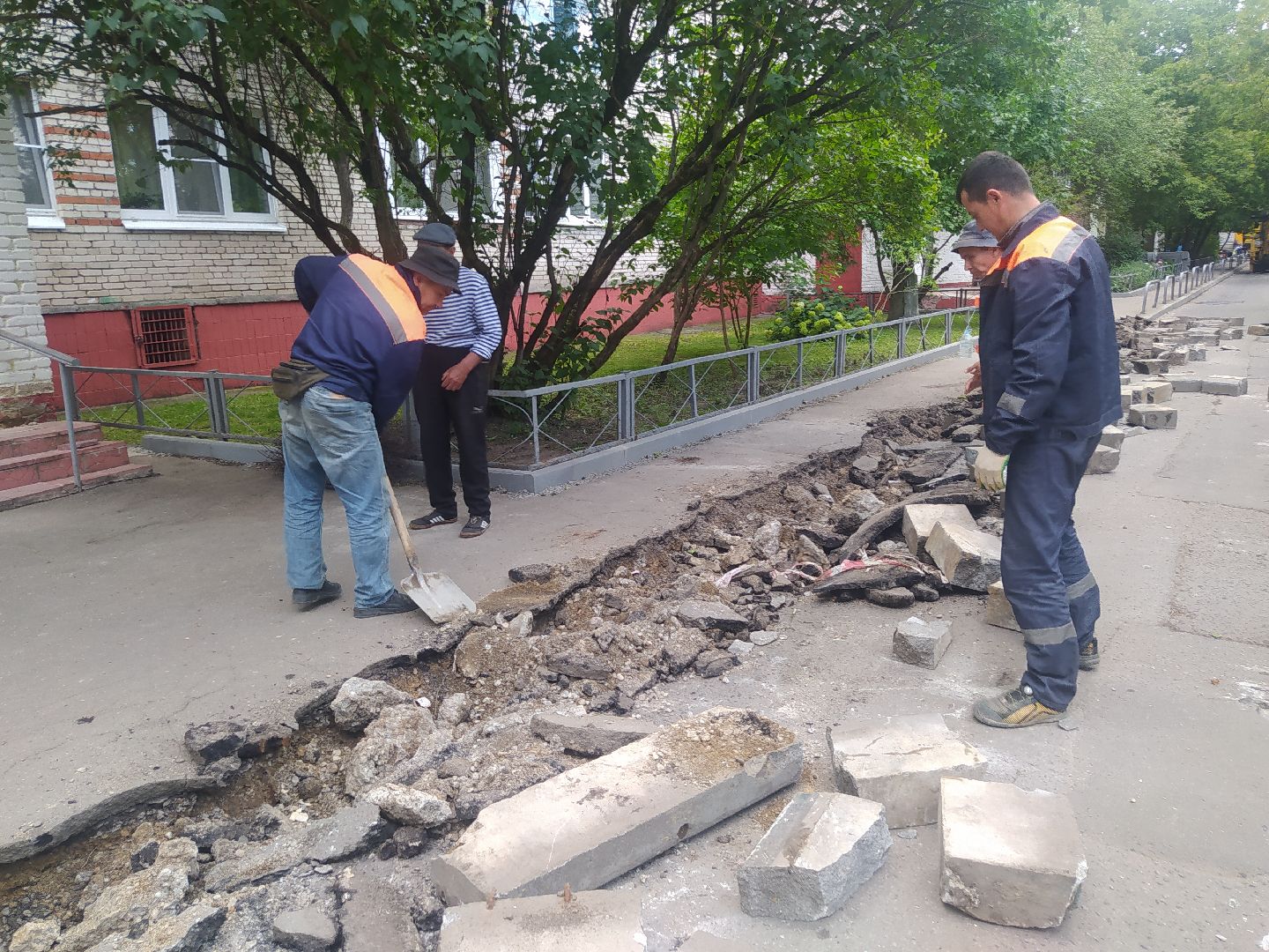 Нахабино, благоустройство, ремонт, двор