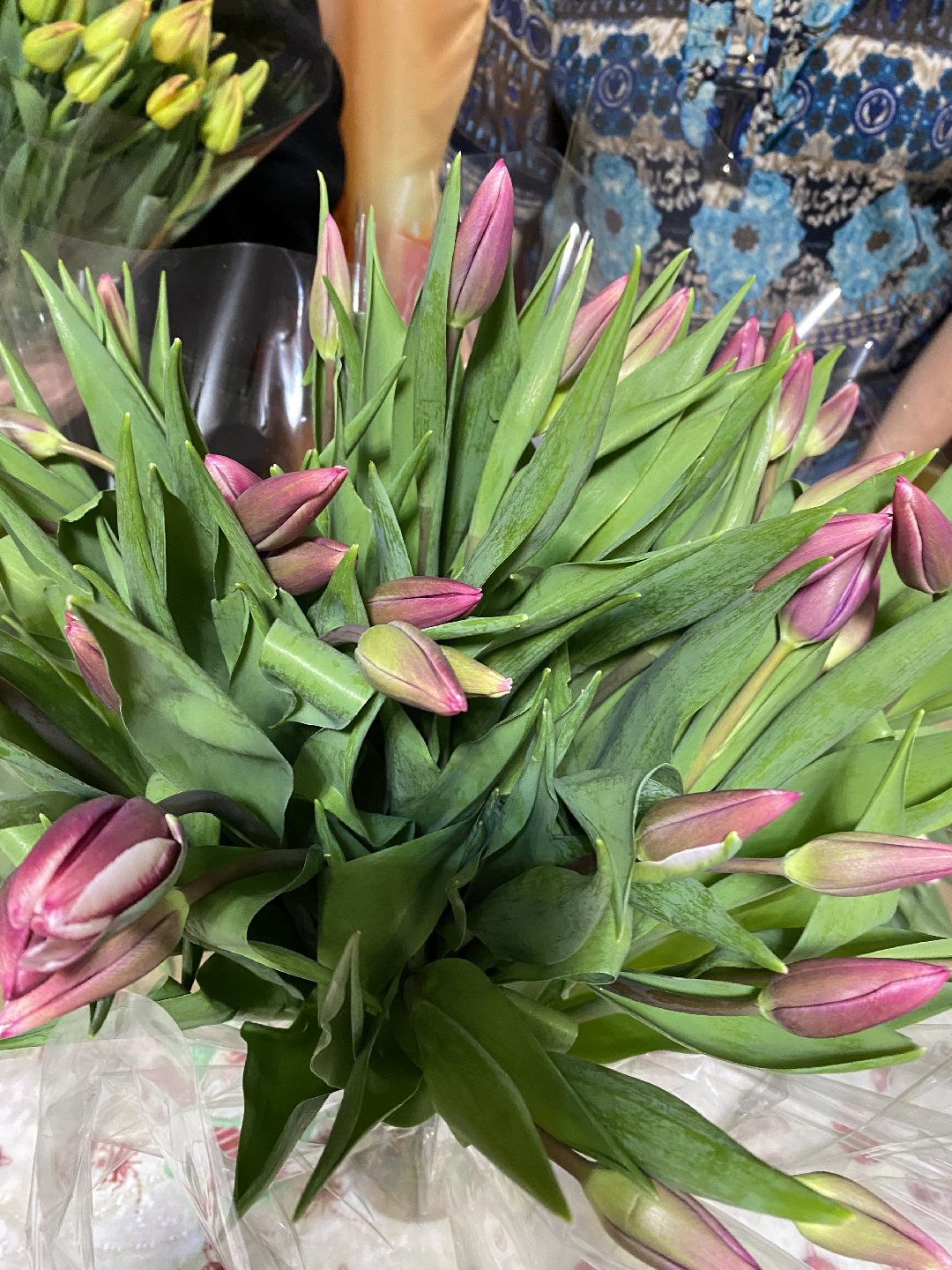 Чехов, флорист, букет, 8 марта, тюльпаны
