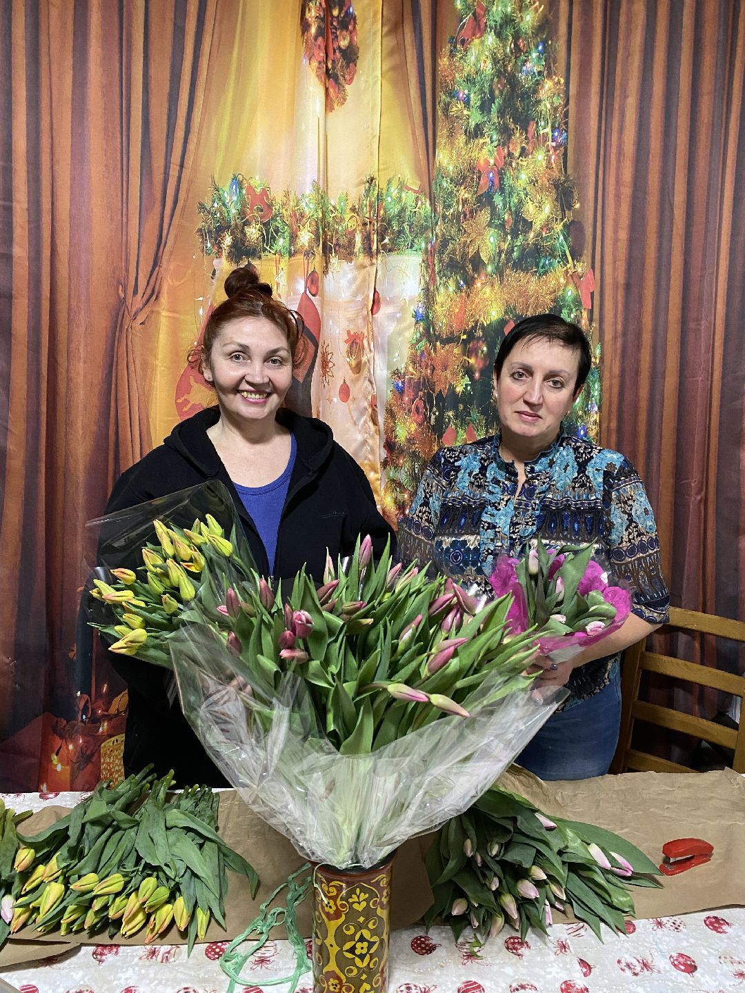 Чехов, флорист, букет, 8 марта, тюльпаны