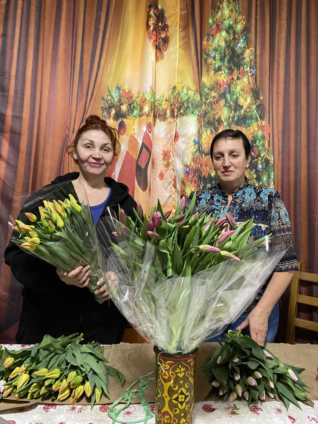 Чехов, флорист, букет, 8 марта, тюльпаны