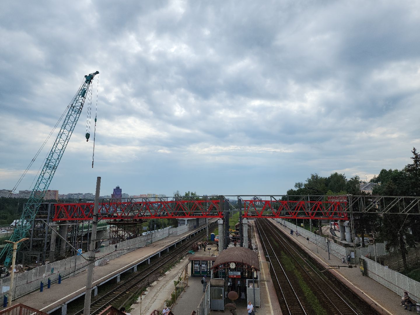 строительство; архитектура; железная дорога; видное