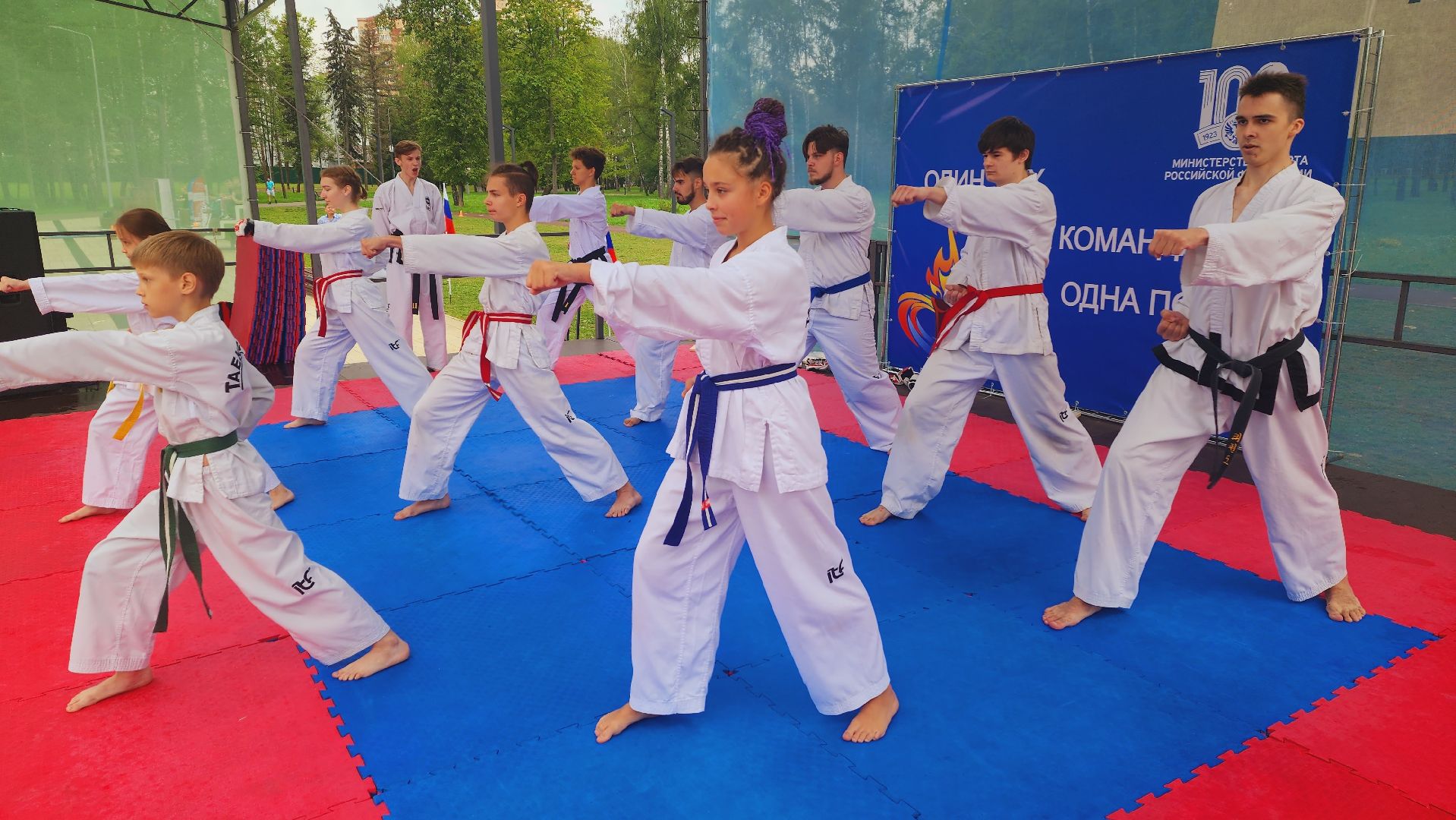 Подмосковье, Ивантеевка, День физкультурника