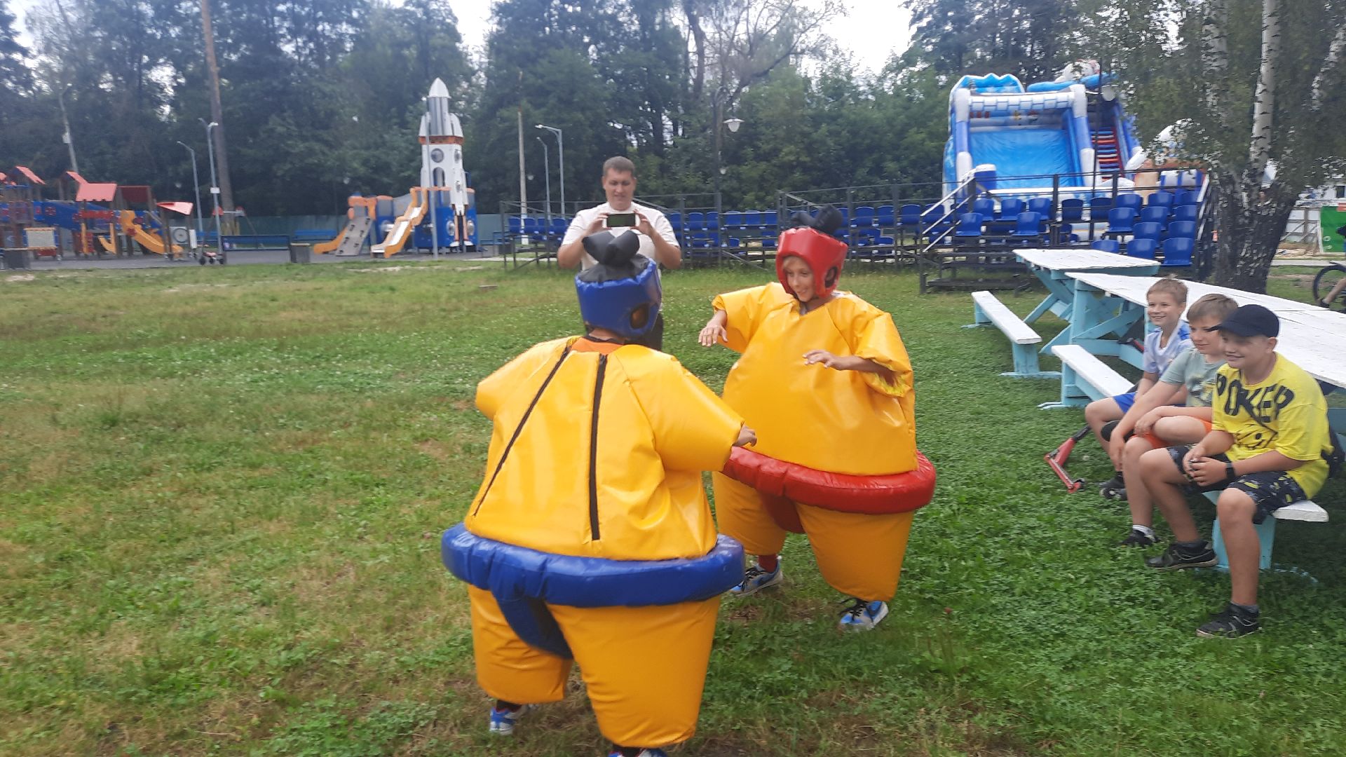 Шатура, городской парк, СУМО, Футбол, День физкультурника, шутка, праздник