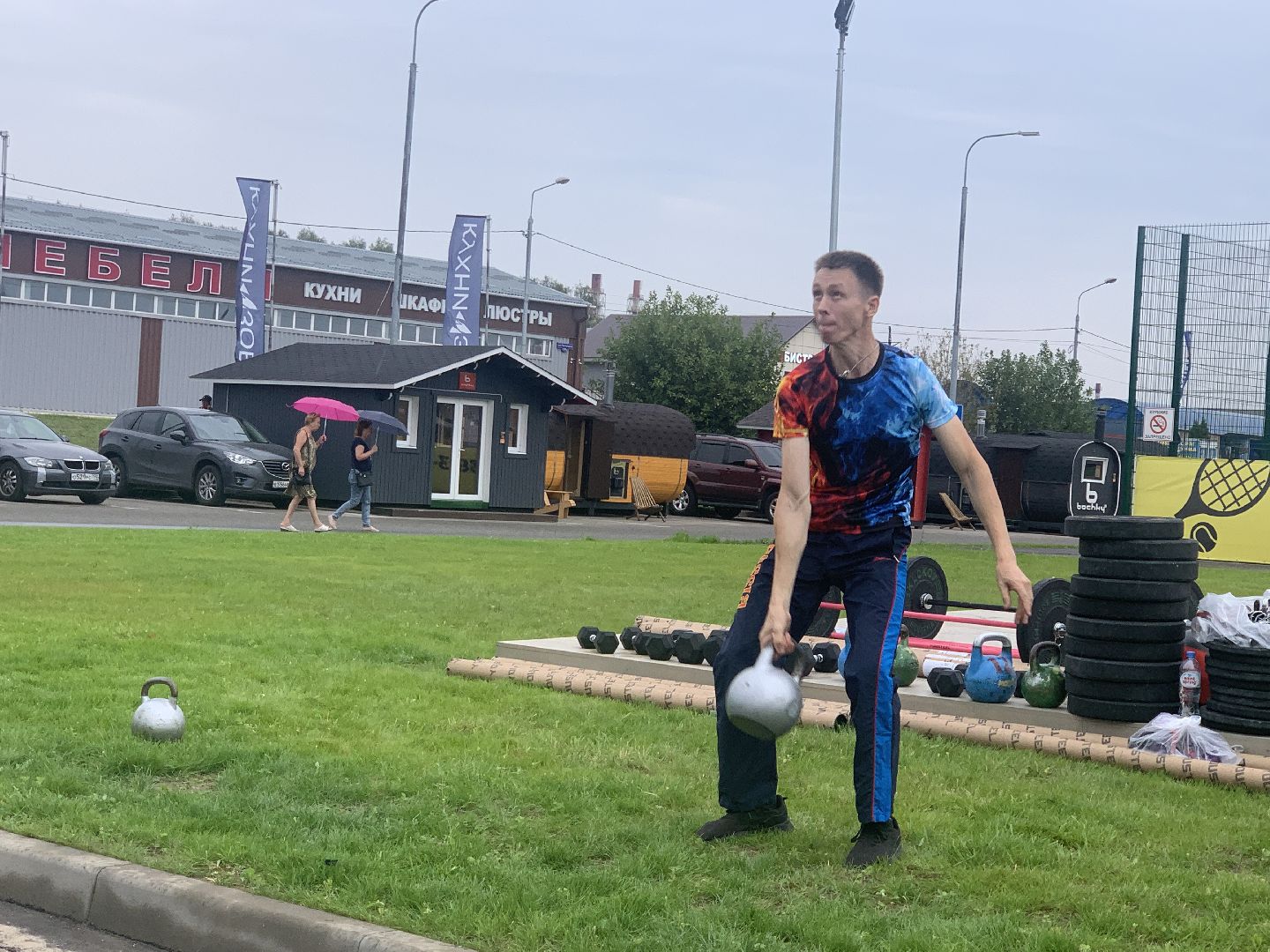 Балашиха, Подмосковье, спорт, гиревой спорт, жонглирование гирями, День физкультурника