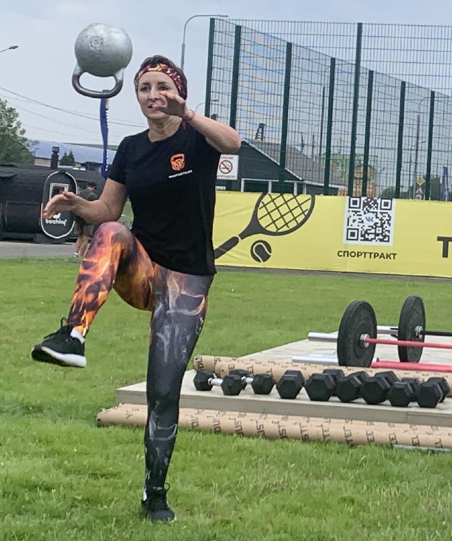 Балашиха, Подмосковье, спорт, гиревой спорт, жонглирование гирями, День физкультурника