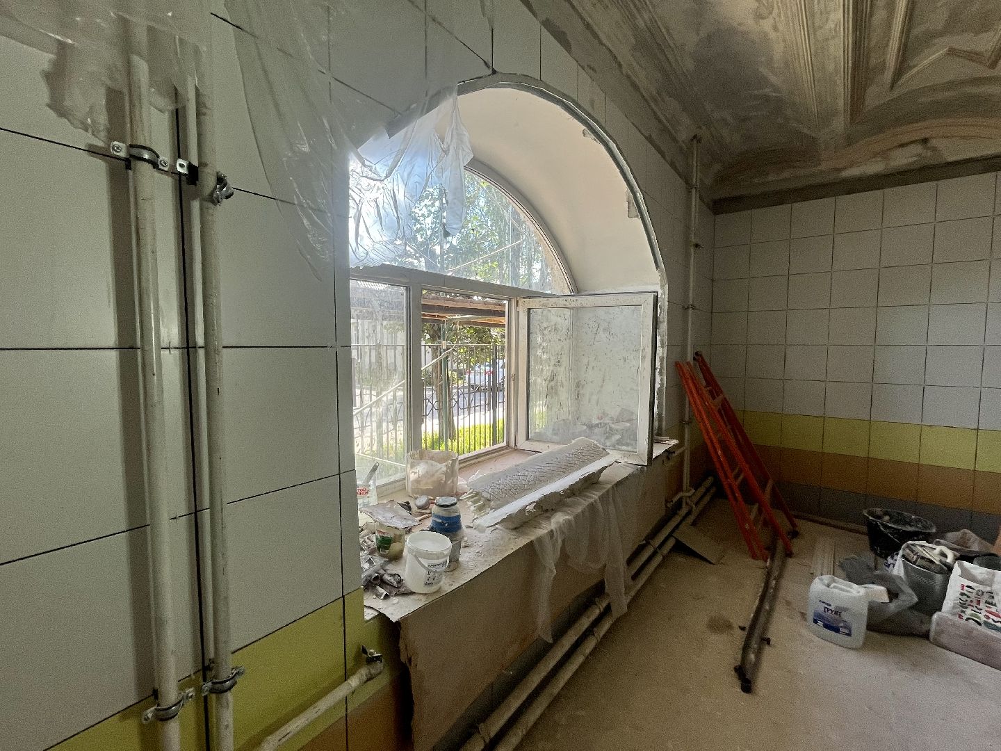 Верея, наро-фоминский городской округ, школа, капитальный ремонт, историческое здание, своды Монье, образование Подмосковья, губернатор Подмосковья