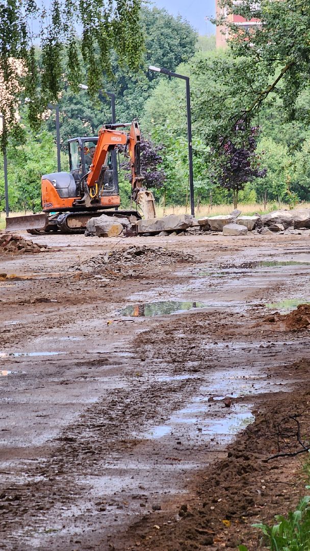 Долгопрудный, благоустройство, парки, плитка, Центральный парк, матрос Железняк