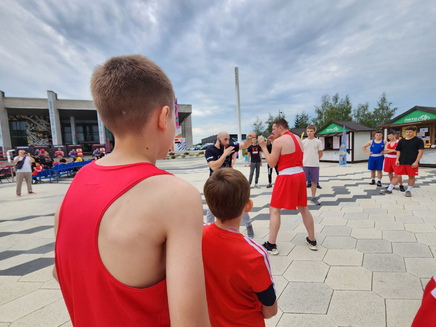 Сергей Акопян, бокс, Мытищи, день физкультурника,