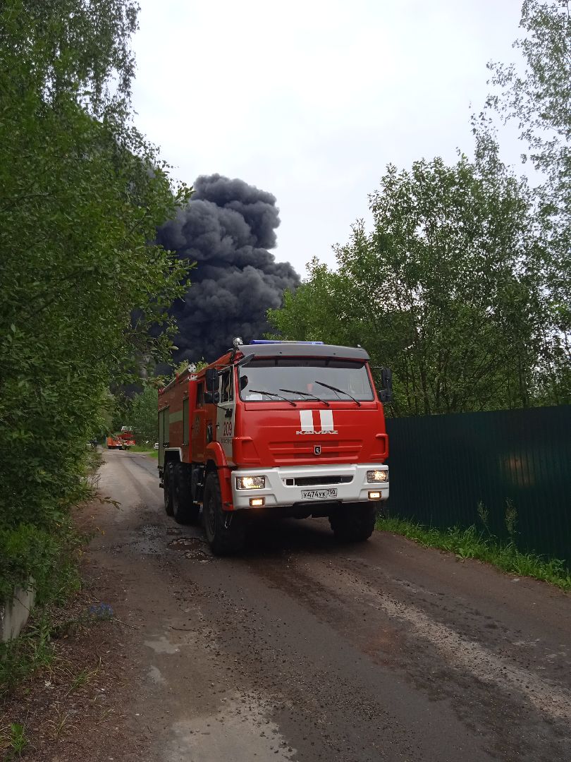 пожар, склад, Раменский, район, удобрения, МЧС, тушение, возгорание
