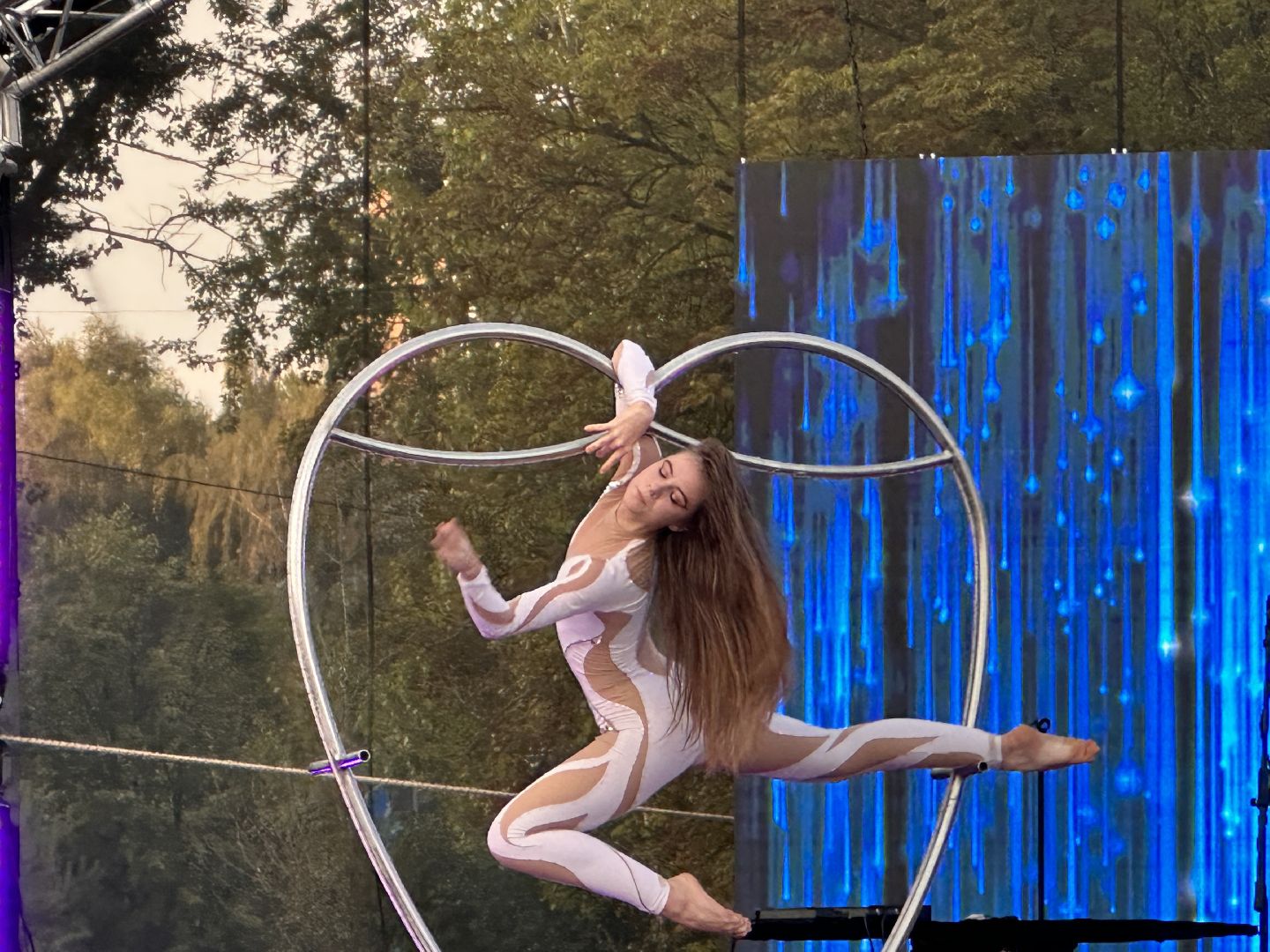 Одинцово, День молодёжи, Ананасовая луна