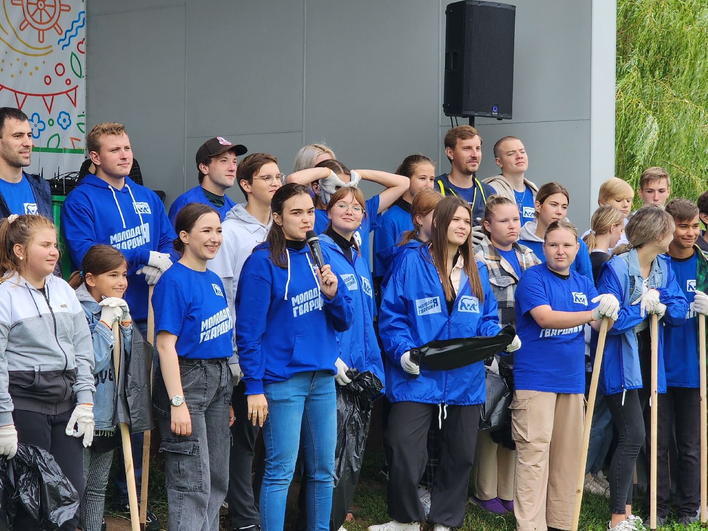 Принарский парк, серпухов, субботник, молодежь, акция, экология, экоактивист,