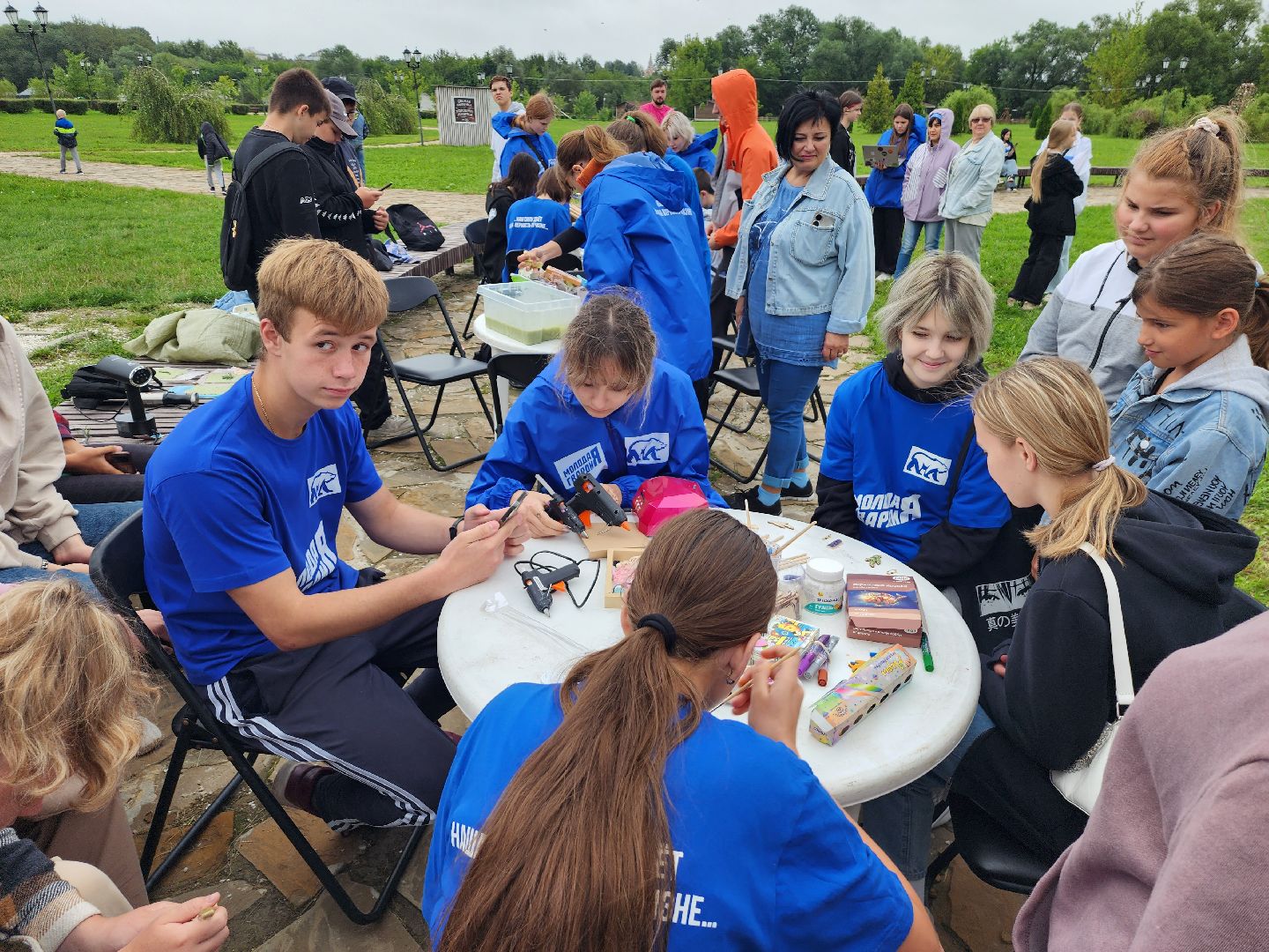 эко-продукция, экоактивист, экология, принарский парк, молодежь, волонтеры, субботник, серпухов, экоинициатива,
