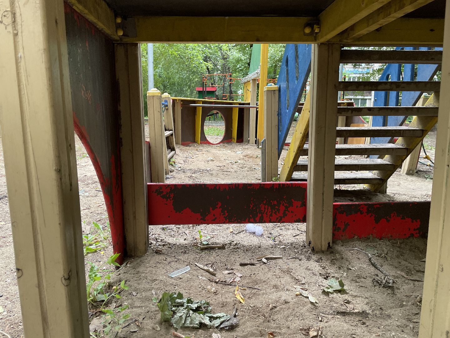 Детская площадка, дефекты, проблемы, обращение жителей