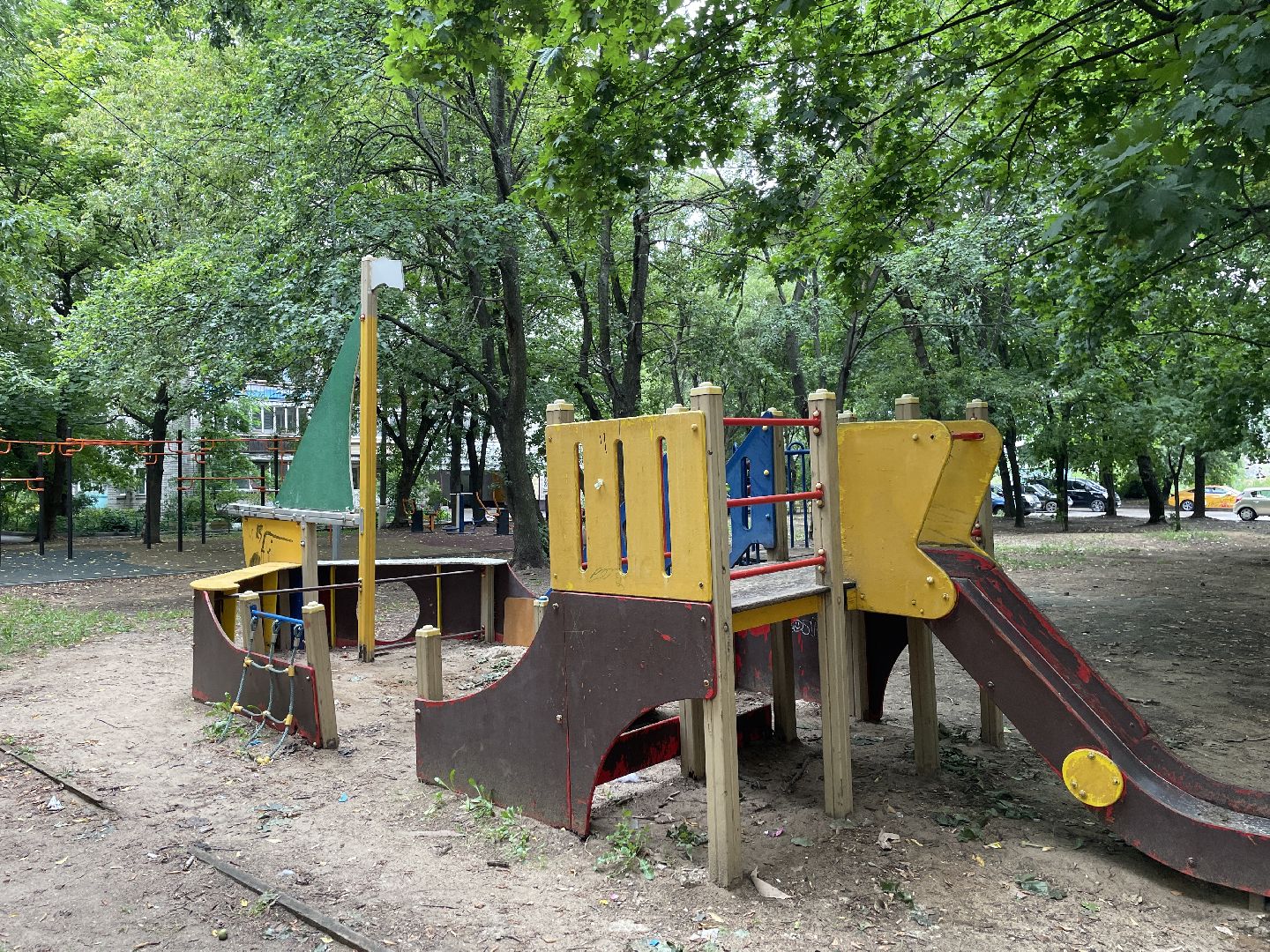 Детская площадка, дефекты, проблемы, обращение жителей