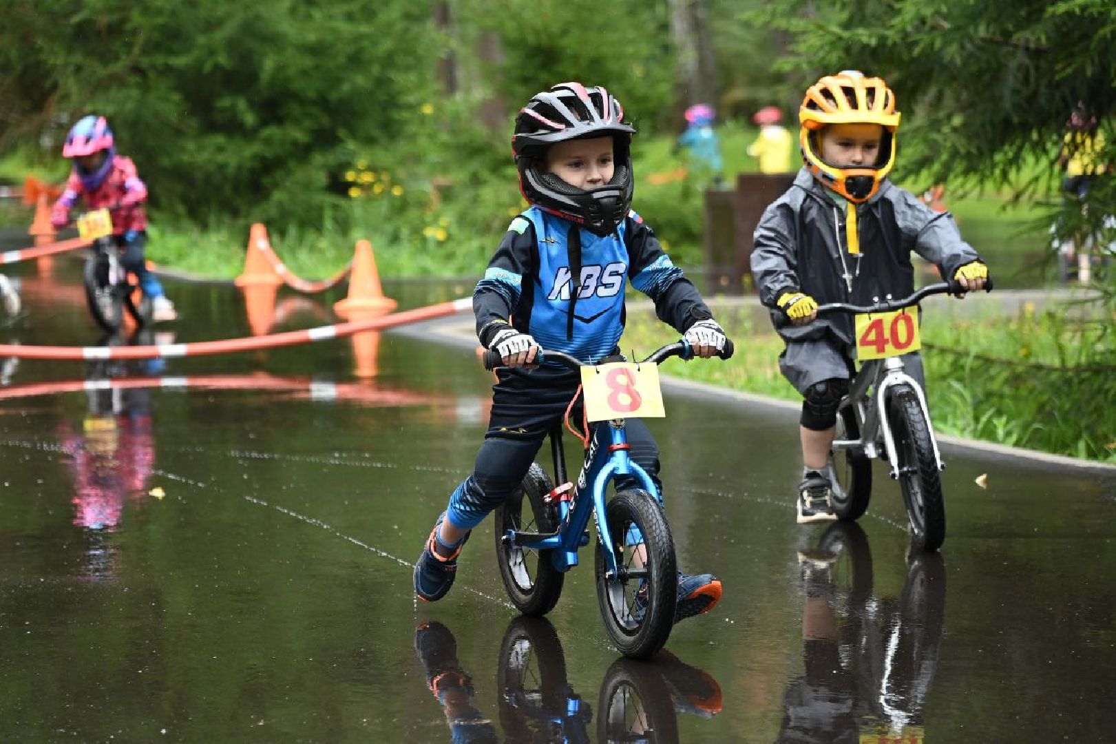 Ступино, день физкультурника, беговел