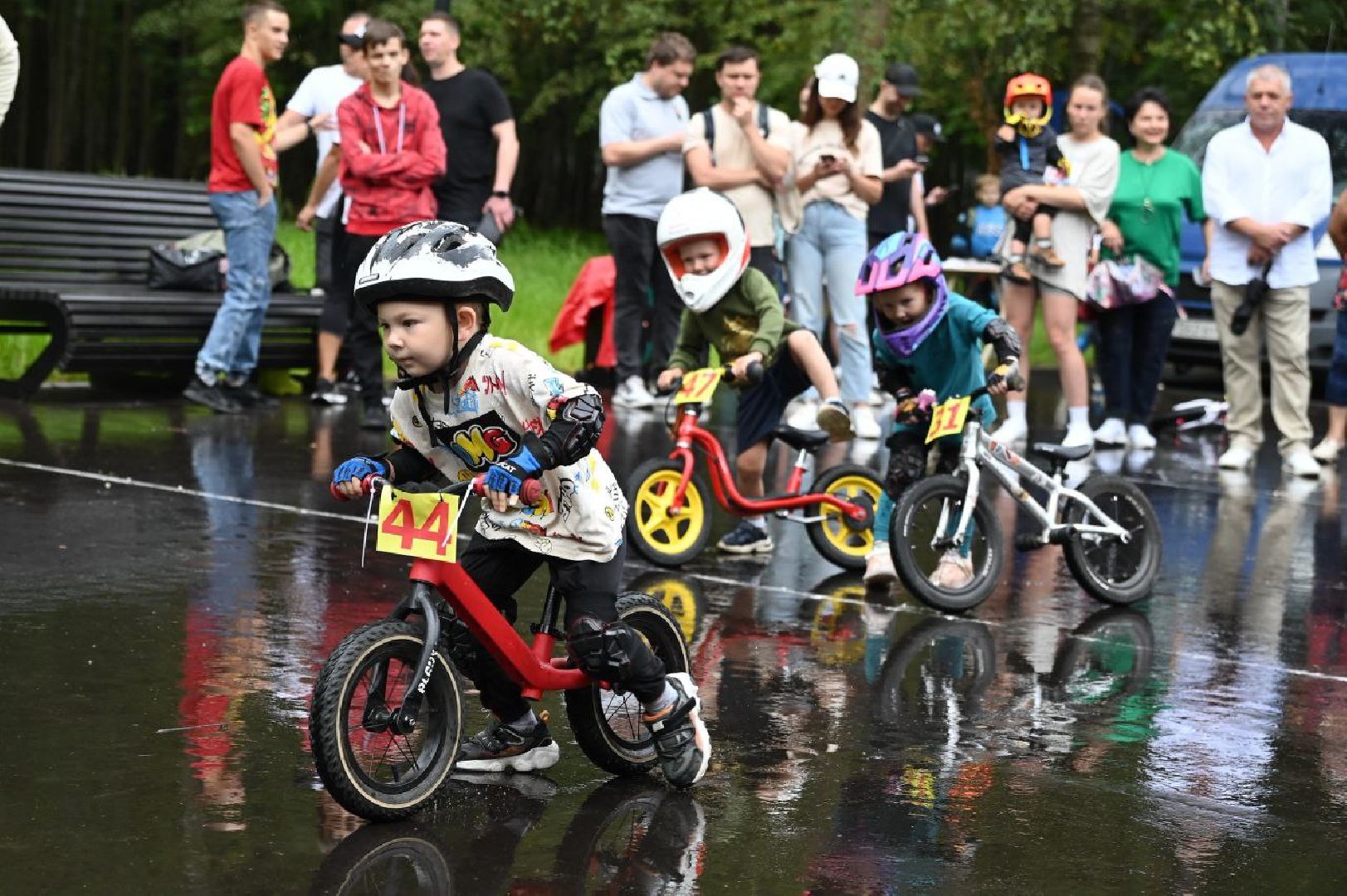 Ступино, день физкультурника, беговел