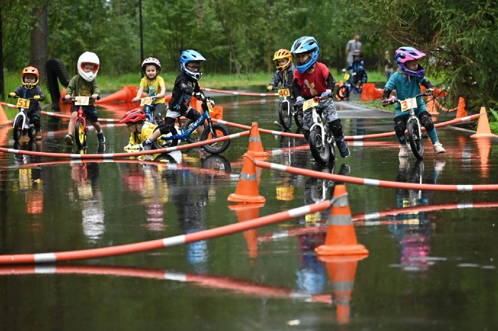 Ступино, день физкультурника, беговел