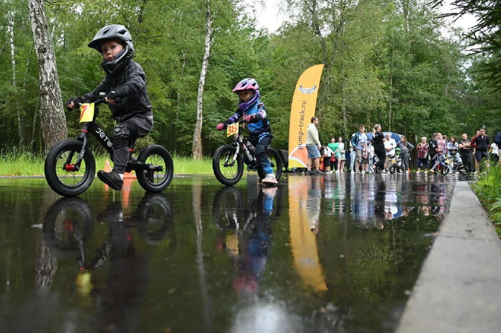 Ступино, день физкультурника, беговел