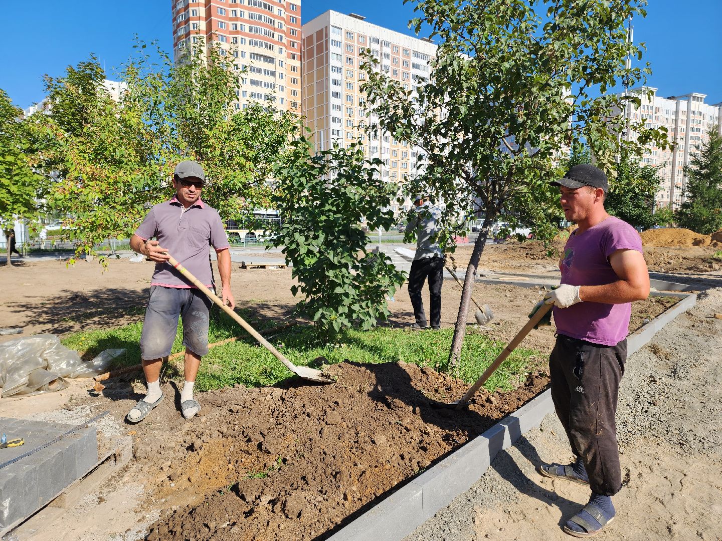 Подольск, стела, патриотизм, благоустройство