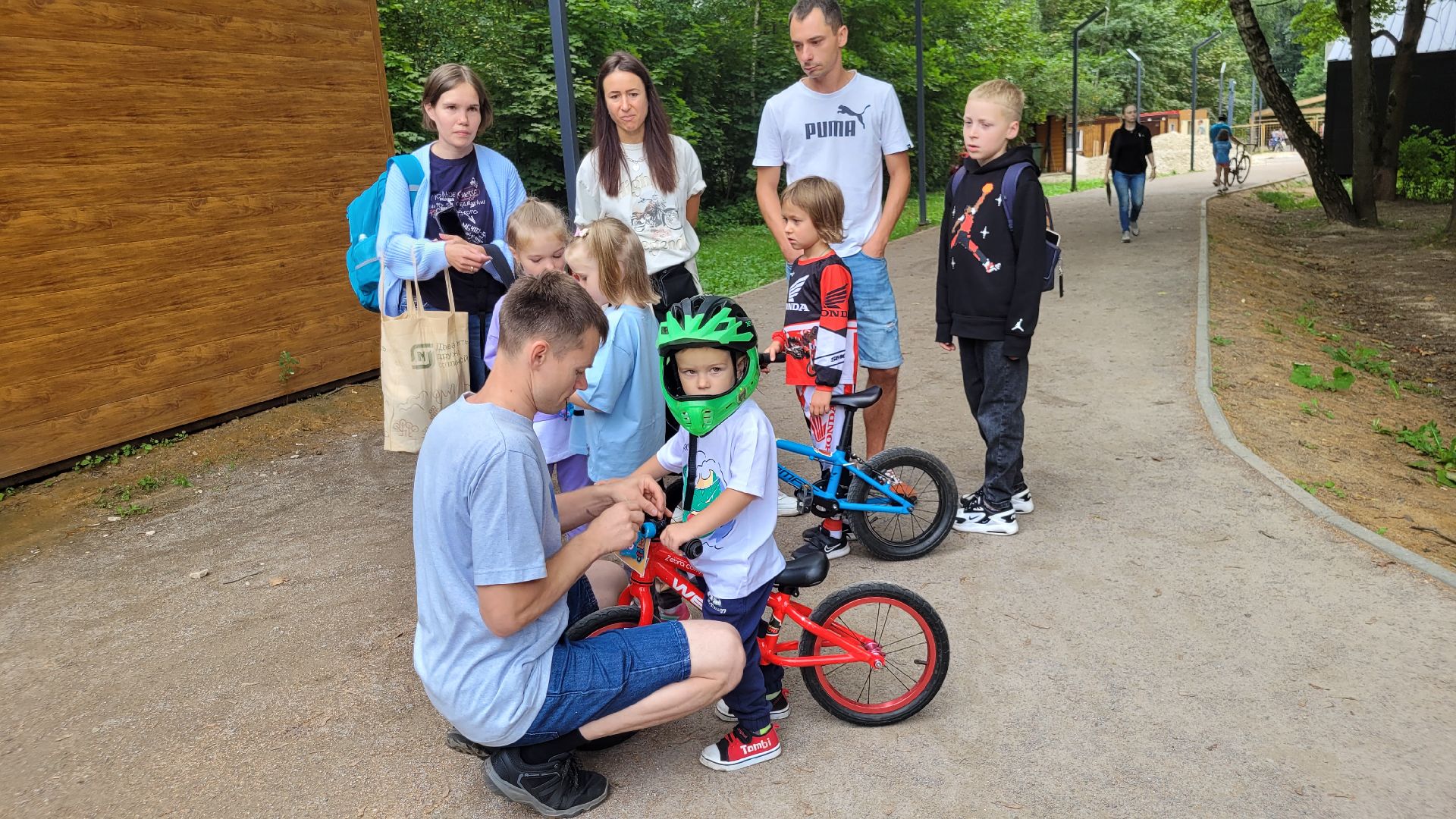 спорт; физкультура; апаринки; видное