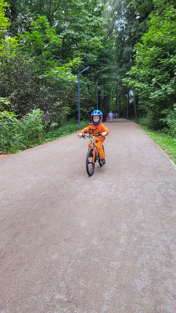 спорт; физкультура; апаринки; видное