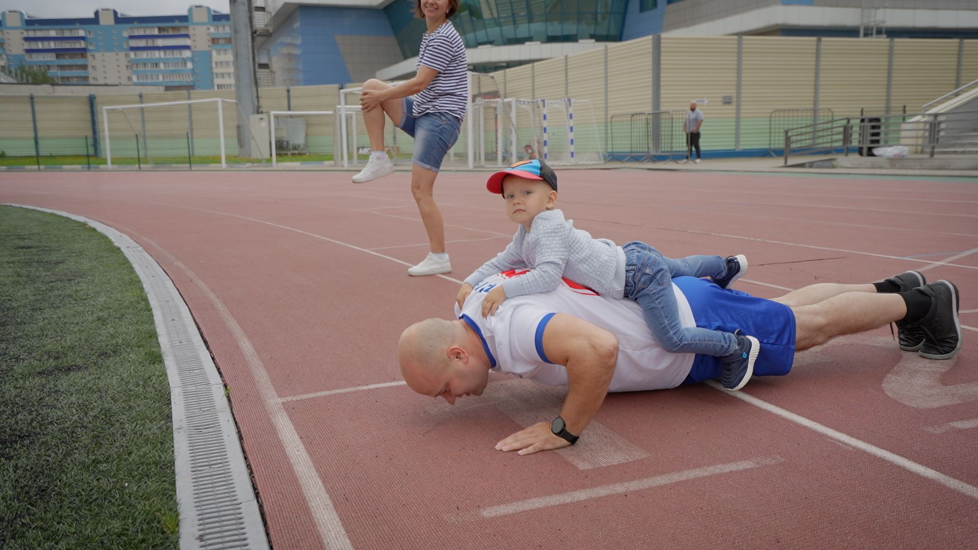 Домодедово, спорт, футбол, команда полицейских, зарядка