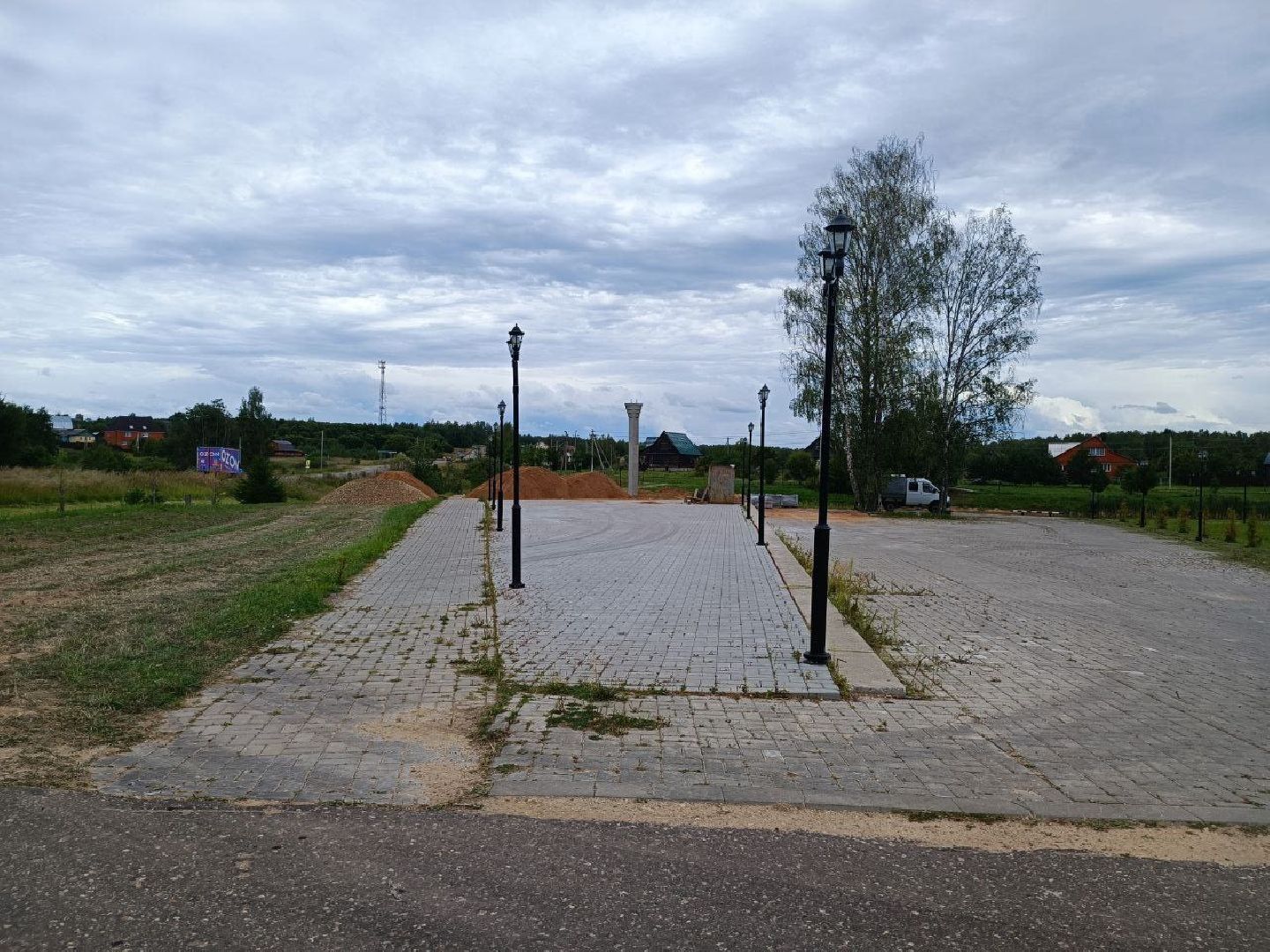 Можайск, Можайский городской округ, Подмосковье, стелы, Населённый пункт воинской доблести, память, Великая Отечественная война
