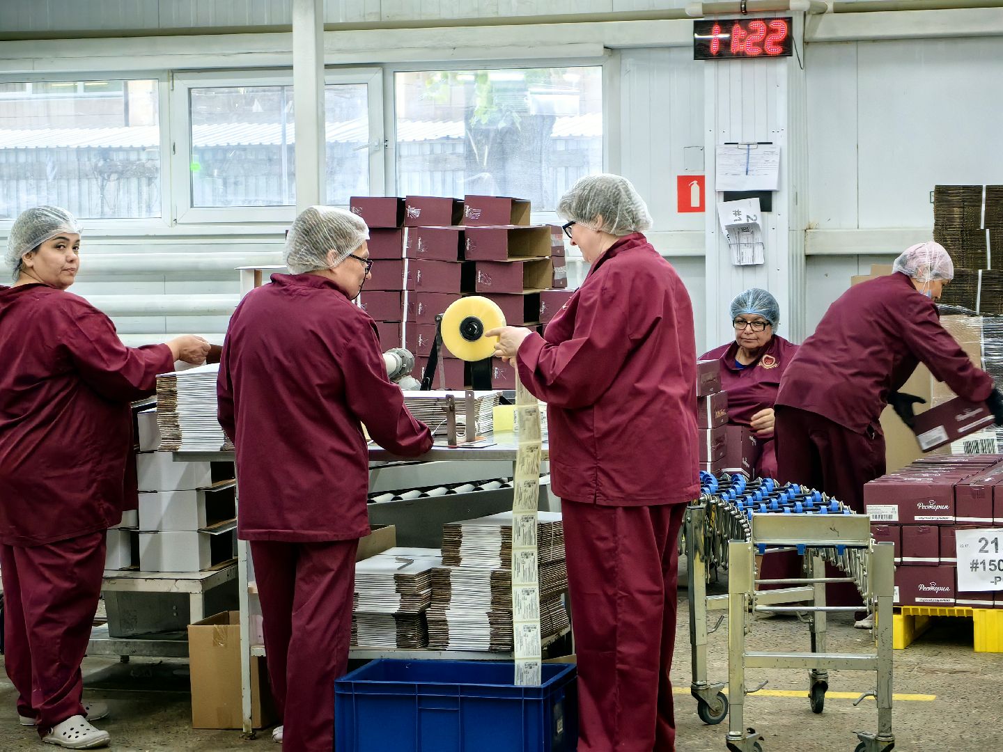 Нацпроект, производство, специи, соус