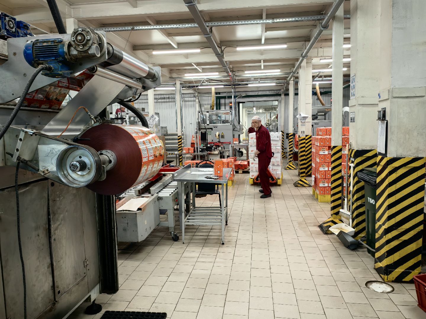 Производство, расширение, площади, выработка, специи, смеси