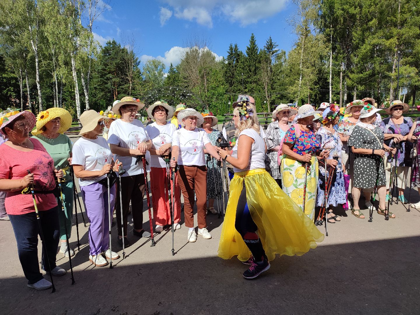 #активноедолголетие, #скандинавскаяходьба, #костюмированныйскандипроход, #талдом, #спорт