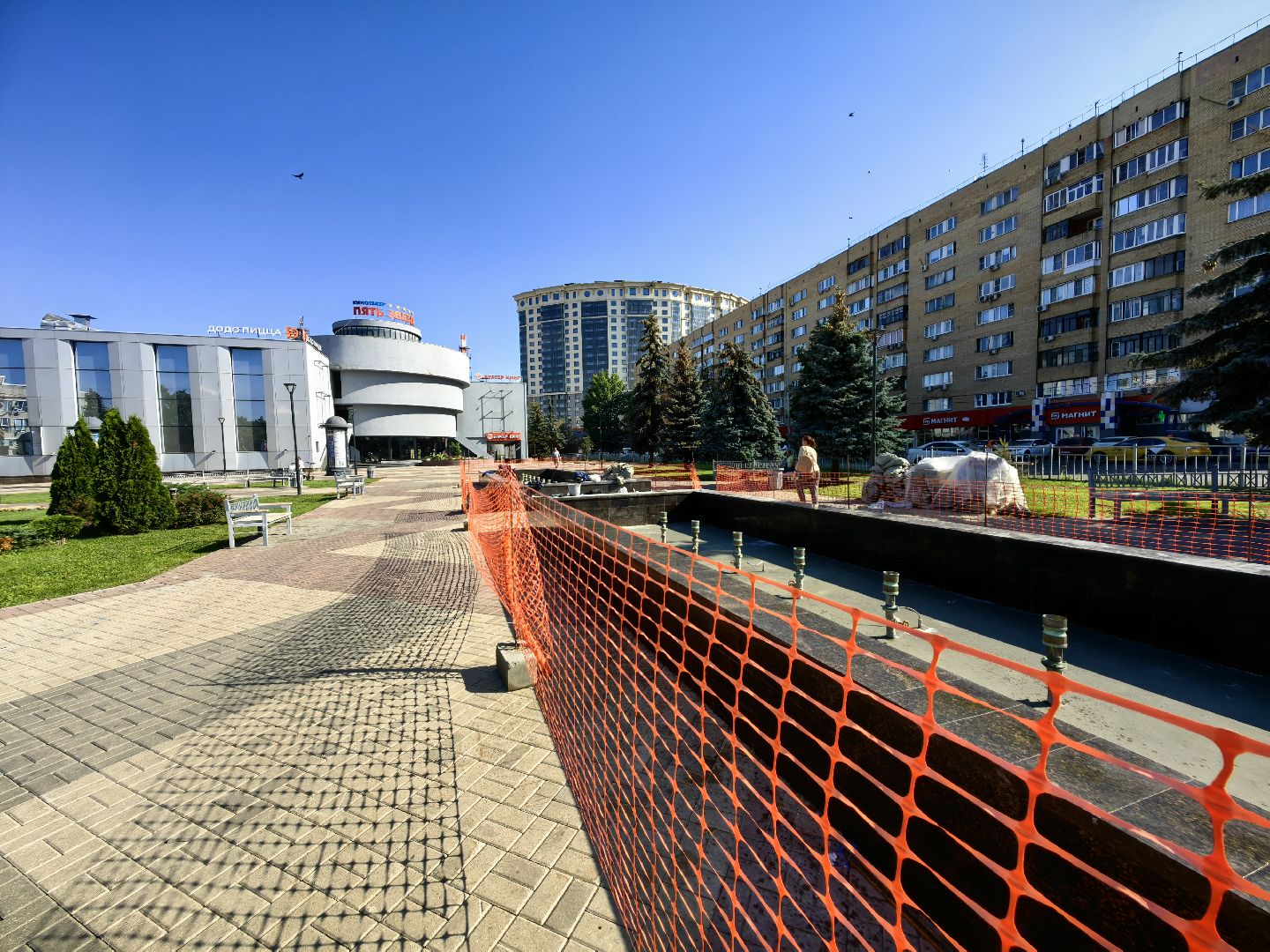 Фонтан, ремонт, День города, светильник