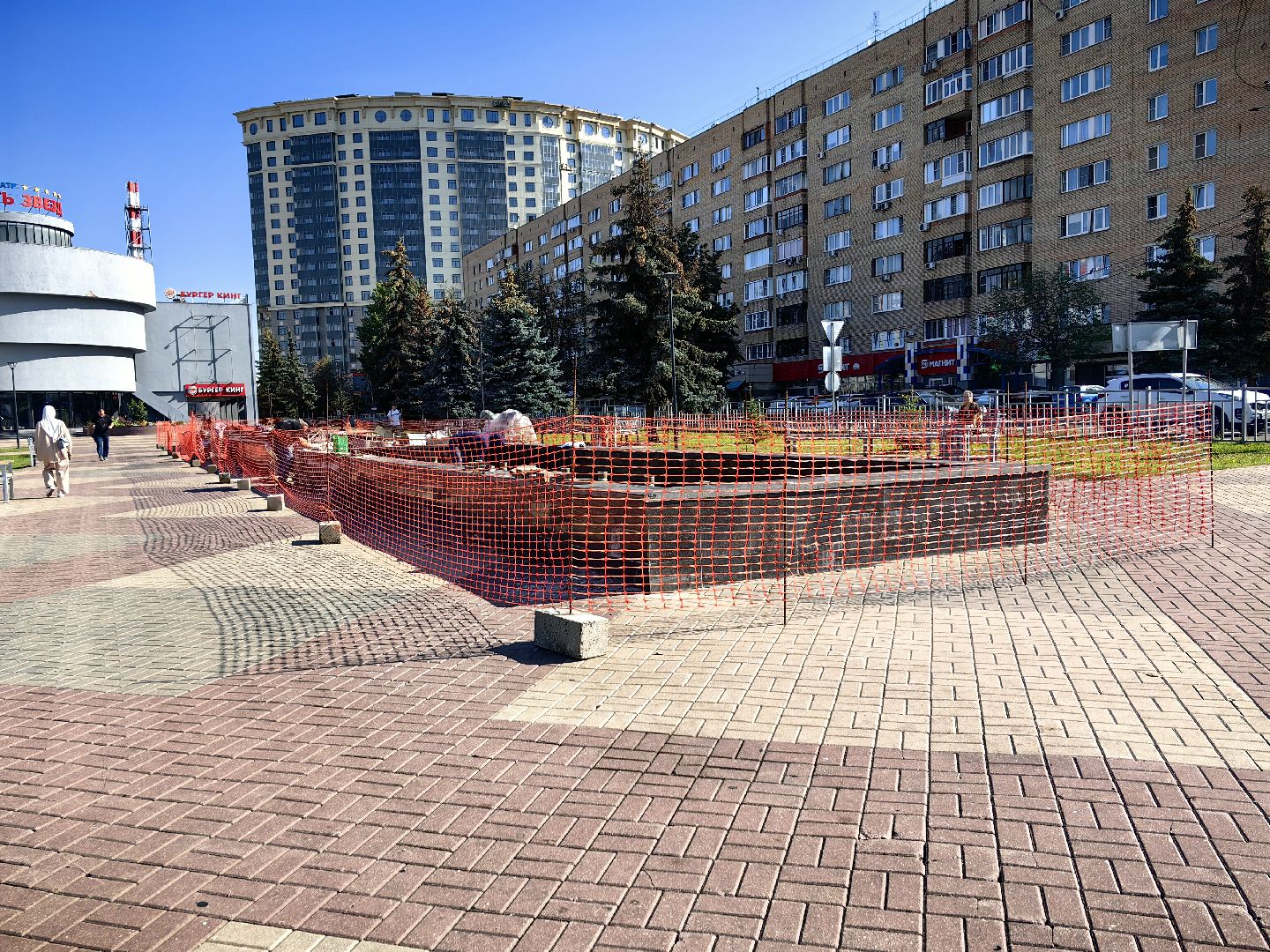 Фонтан, ремонт, День города, светильник