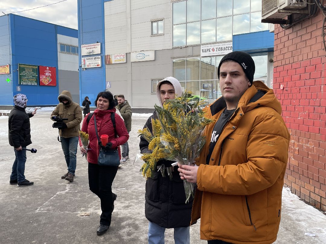 8 марта, право, студенты