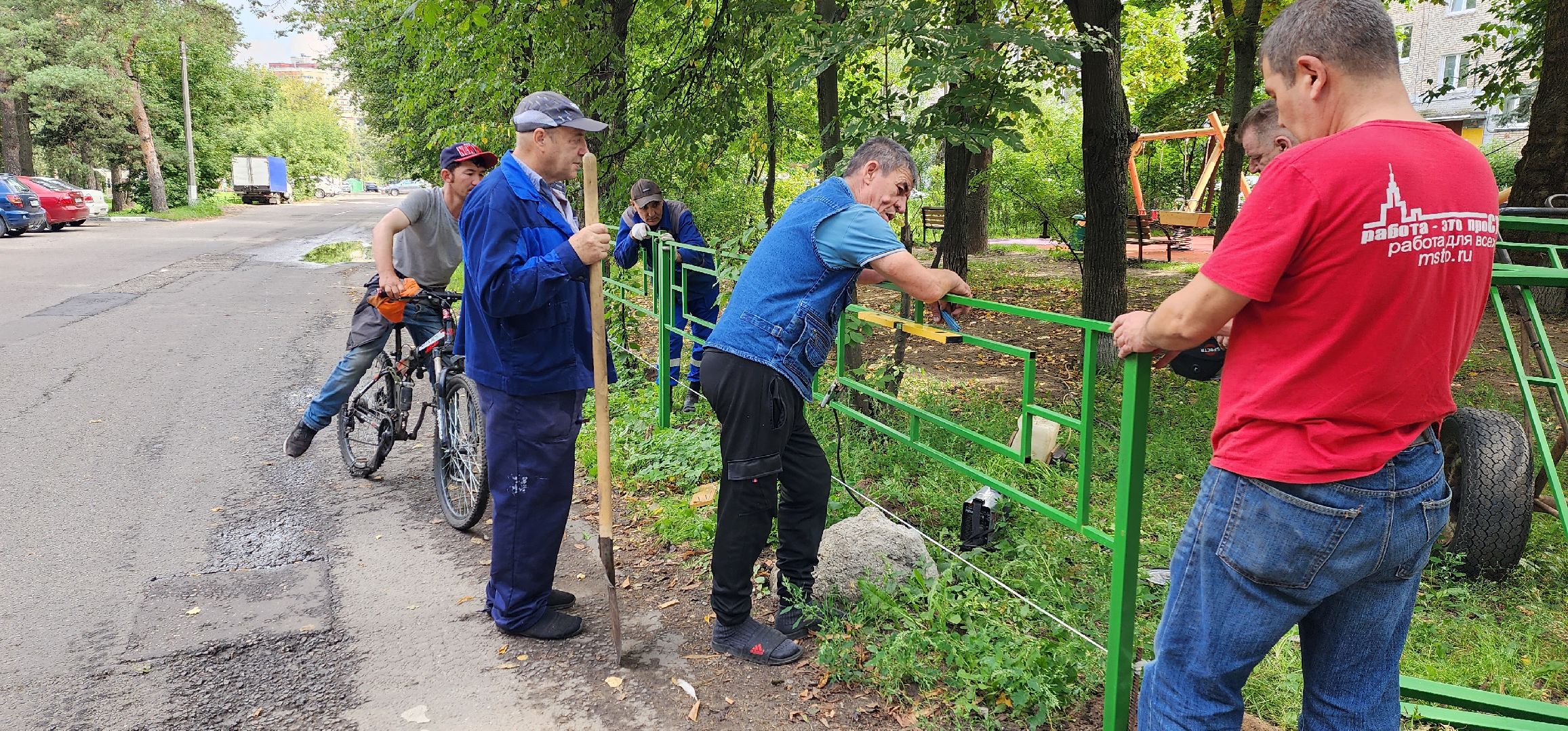 благоустройство, Белая Дача, палисадник, установка ограждения, Котельники