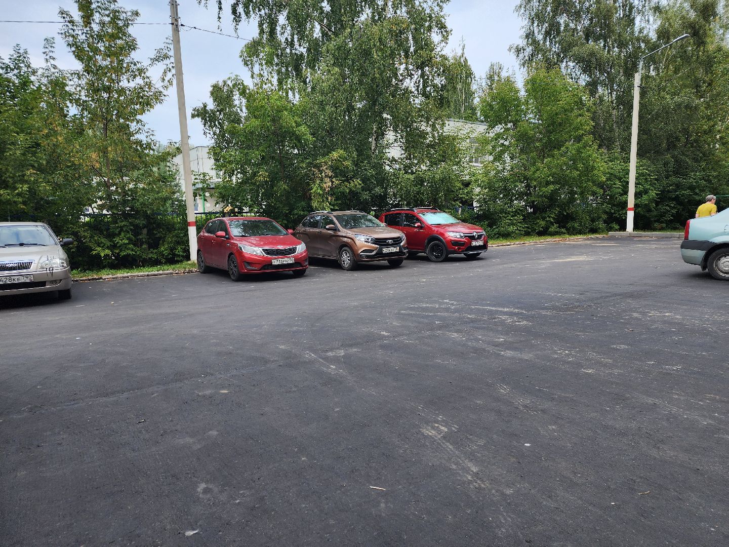 Павловский Посад, городской округ Павловский Посад, люди, благоустройство, двор асфальт, жители