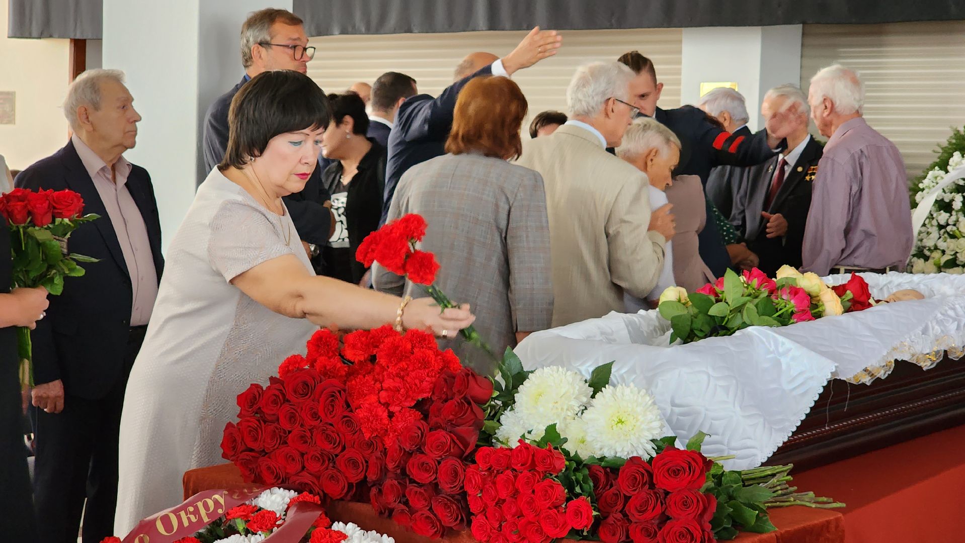 прощание, наталия королёва, похороны,