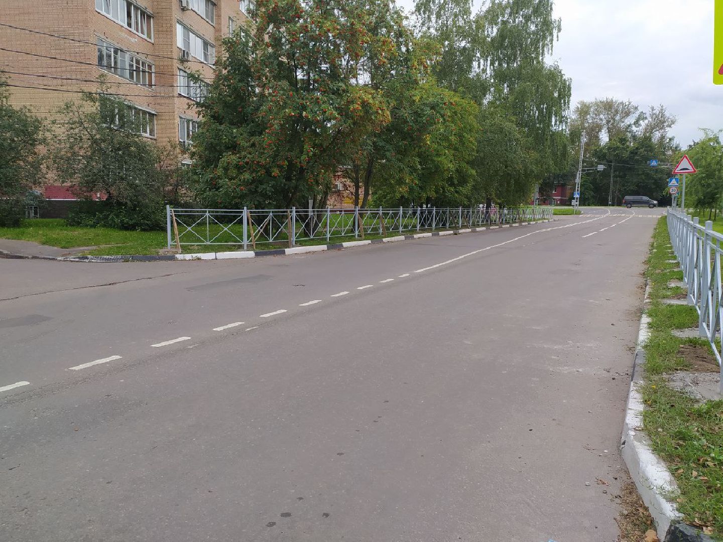 Коломна, дороги, пешеходные ограждения