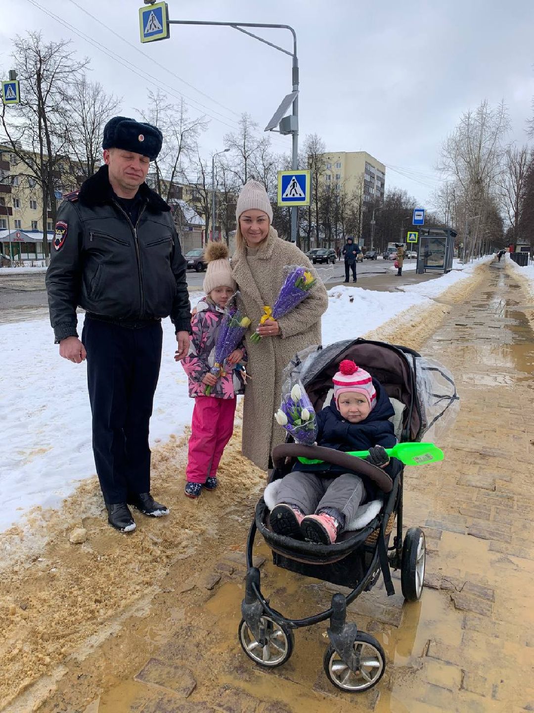 праздник, автомобили, ГАИ, 8 марта, Воскресенск, автоледи